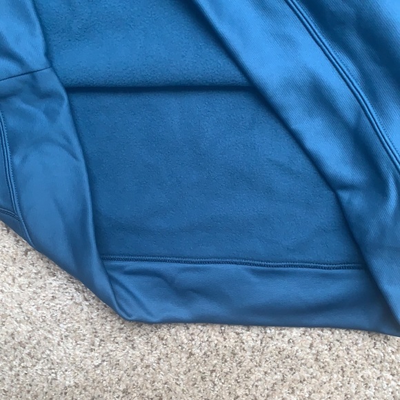 Under Armour Large Blue Hoodie No Damage Barely Worn - Picture 8 of 8